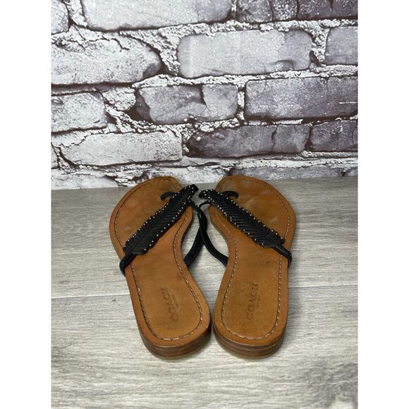 Coach New York DENI Black Leather Feather Thong Flat Sandals Women Sz 8B US/38EU - Picture 15 of 16
